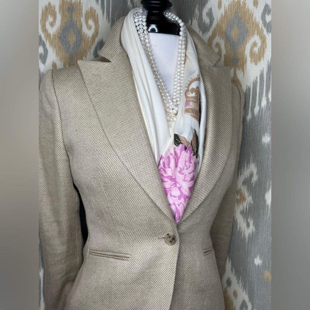 Ralph Lauren Collection Ivory Virgin Wool Embroidered Unita Fortior Floral Scarf